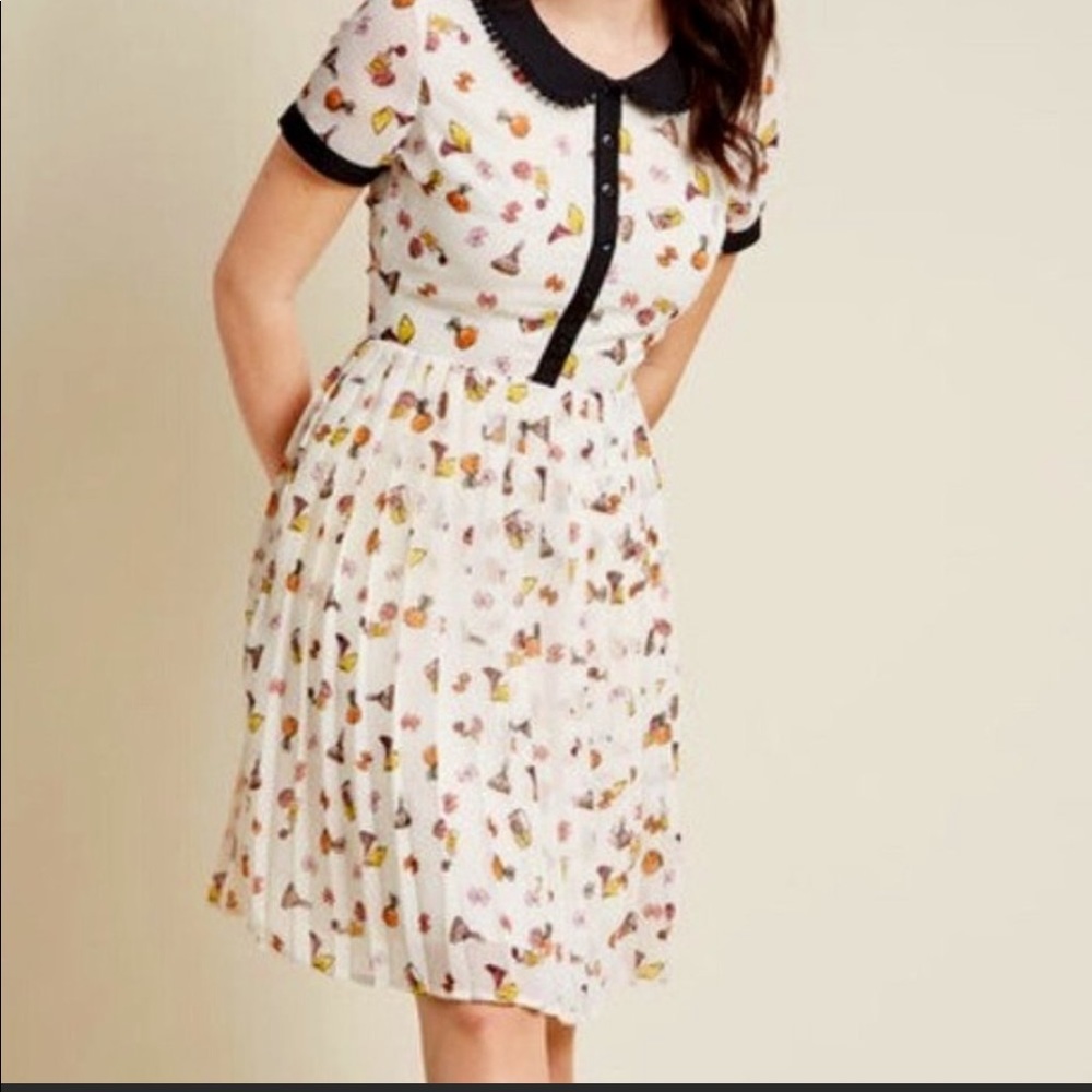 ModCloth vintage perfume print shirt dress